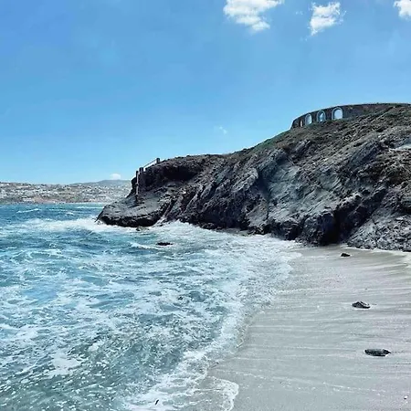 Waterfront - Stunning 5-bedroom Annita With Incredible Views Βίλα