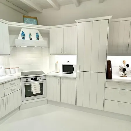빌라 Waterfront - Stunning 6 Bedroom Annita With Pool *
