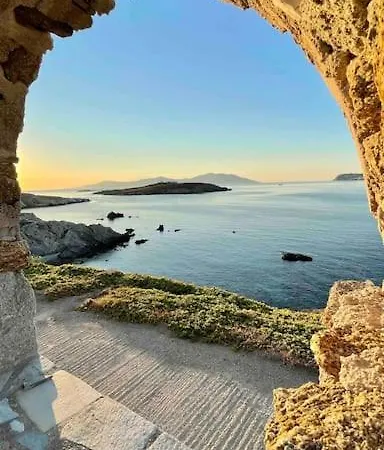 Villa Waterfront - Stunning 5-bedroom Annita With Incredible Views Mykonos Town