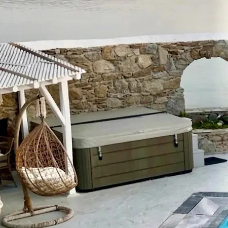 Waterfront - Stunning 6 Bedroom Annita With Pool Mykonos Town