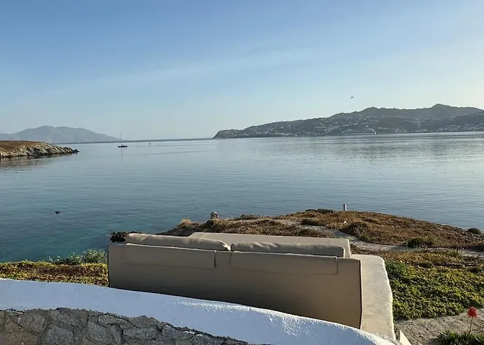 Waterfront - Stunning 6 Bedroom Annita With Pool *