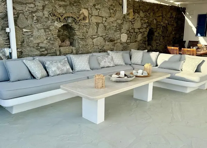 Waterfront - Stunning 6 Bedroom Annita With Pool فيلة