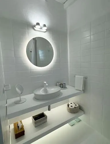 Waterfront - Stunning 6 Bedroom Annita With Pool * Mykonos Town